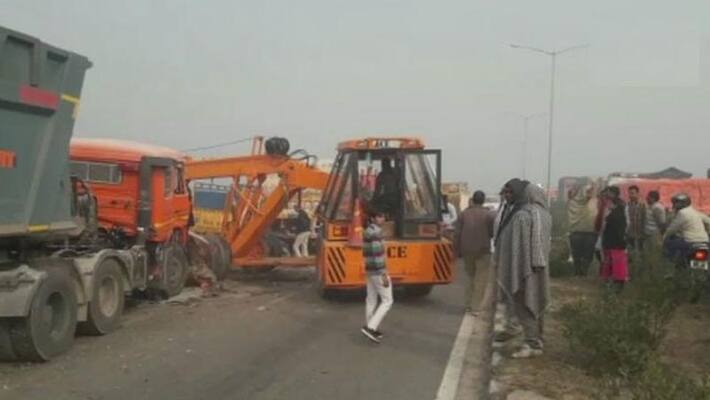 Haryana accident... 8 dead in accident as 50 vehicles pile up Haryana accident... 8 dead in accident as 50 vehicles pile up