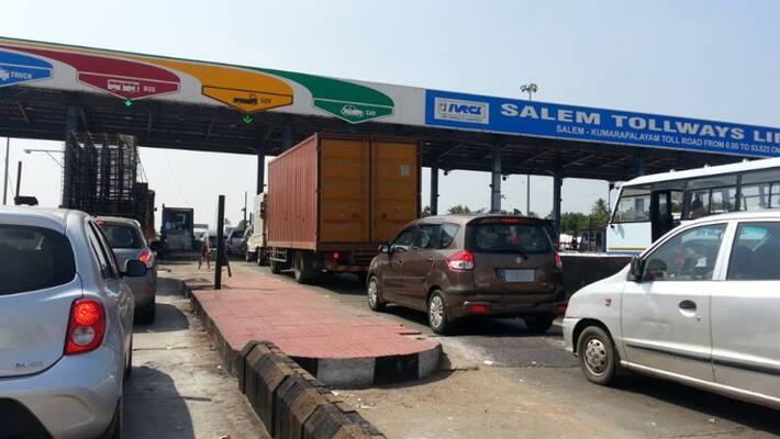 Soon cash payments at toll plazas to attract penalties Soon cash payments at toll plazas to attract penalties