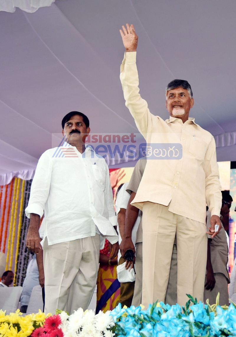 ఉక్కు ఫ్యాక్టరీకి చంద్రబాబు శంకుస్థాపన
