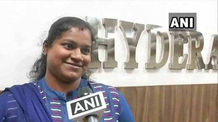 police woman breastfeeds baby in hyderabad police woman breastfeeds baby in hyderabad