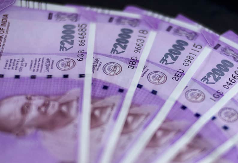 CISF in Hyderabad arrested passenger carrying Rs 1 crore worth unaccounted foreign currency