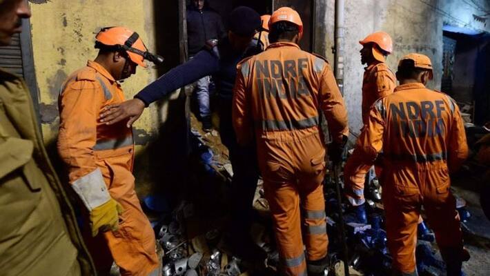 Delhi cylinder blast...Six, including a five-year-old death Delhi cylinder blast...Six, including a five-year-old death