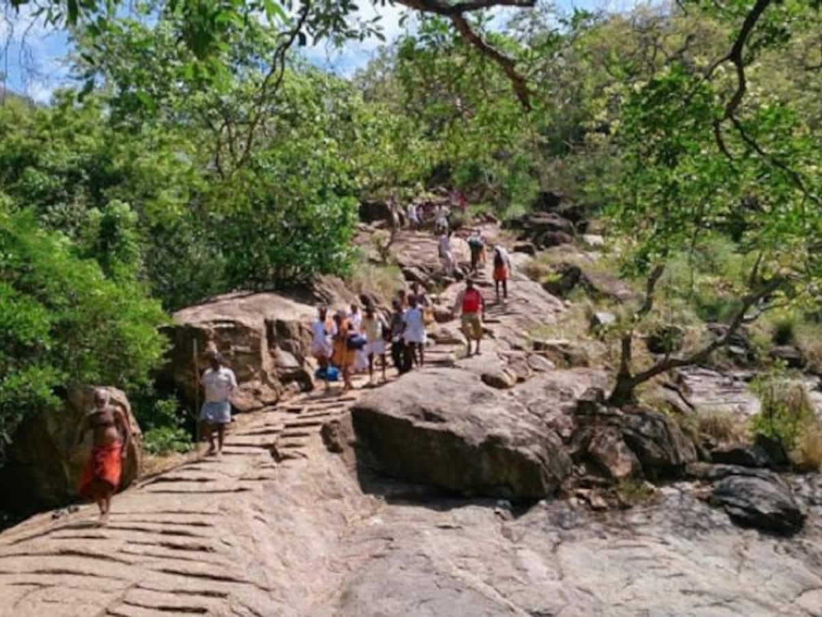 சதுரகிரி கோவிலுக்கு இன்று முதல் அனுமதி.! ஆனால் ஒரு கண்டிஷன் ?