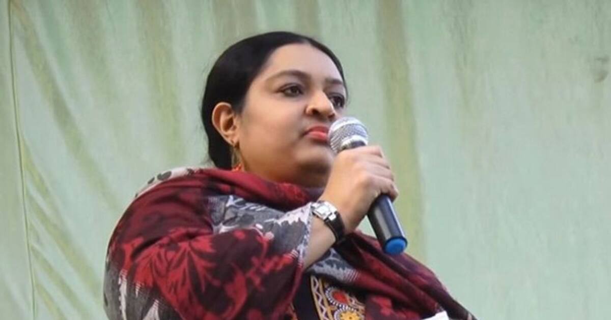 நியாயமான தீர்ப்பு ...இனி தாண்டா ஆட்டம் இருக்கு ...!!அட்ராசிட்டி ஃபார்முக்கு வந்த ஜெ .தீபா