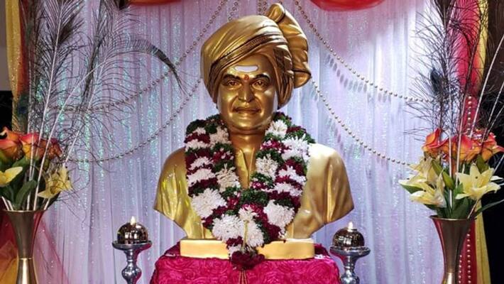 Idols of NTR in 100 theatres across Telugu states Idols of NTR in 100 theatres across Telugu states