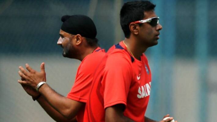 harbhajan singh criticizes team india selection for sri lanka match in asia cup 2022 harbhajan singh criticizes team india selection for sri lanka match in asia cup 2022