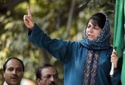 PDP President Mehbooba Mufti Backs Pakistan on Nuclear button bluff