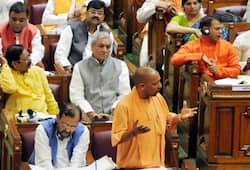 Modi master stoke for 10% reservation yogi on pressure in OBC reservation