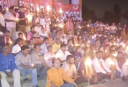 Sabarimala row: VHP, Bajrang Dal protest in Bengaluru; warn Pinarayi Vijayan video