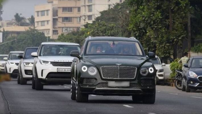 Ambani sons security guard get new land rover range rover car for convoy Ambani sons security guard get new land rover range rover car for convoy