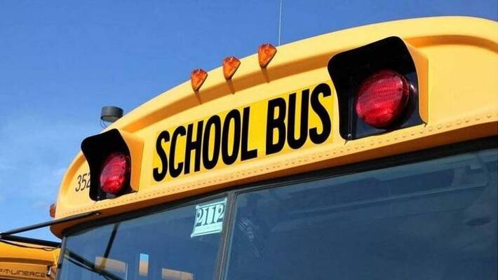 mother attack school bus driver for droping child one hour late mother attack school bus driver for droping child one hour late
