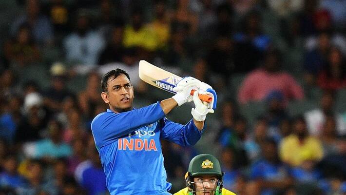 Dhoni is also the 4th Indian to score 1000 ODI runs in Australia Dhoni is also the 4th Indian to score 1000 ODI runs in Australia