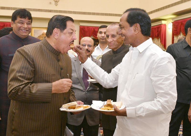 Telangana Protem speaker swears -in