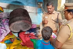 Mother daughter dead Avadi Tamil Nadu police suspect fortune teller video