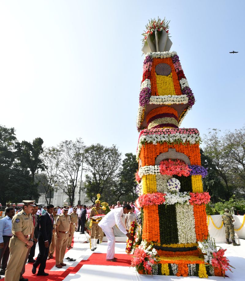 KCR at gun park before going to assembly