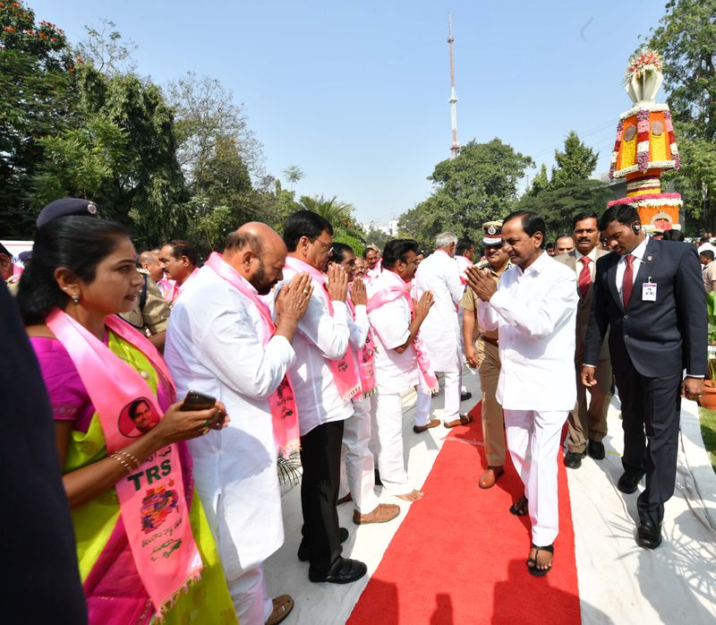 KCR at gun park before going to assembly