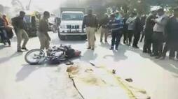 woman death in Road accident