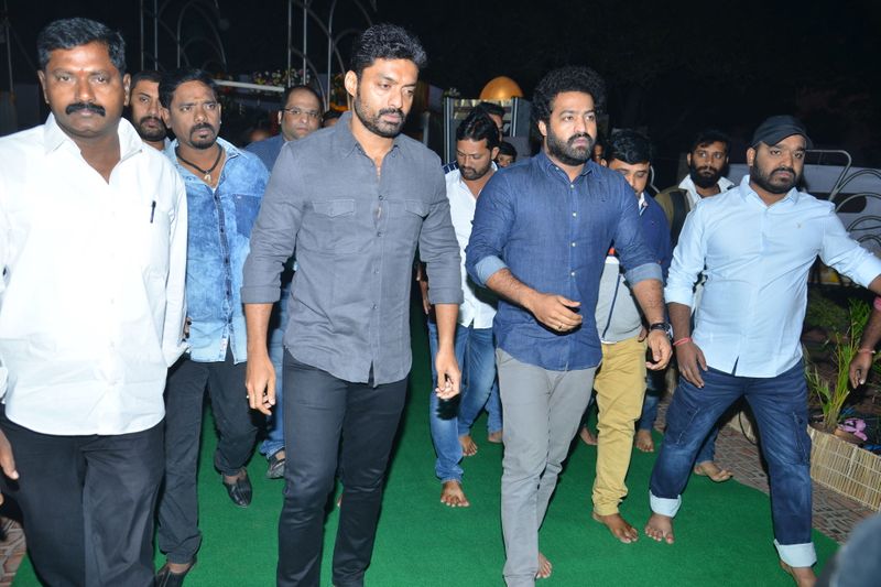 NTR Family Visit NTR Ghat Photos