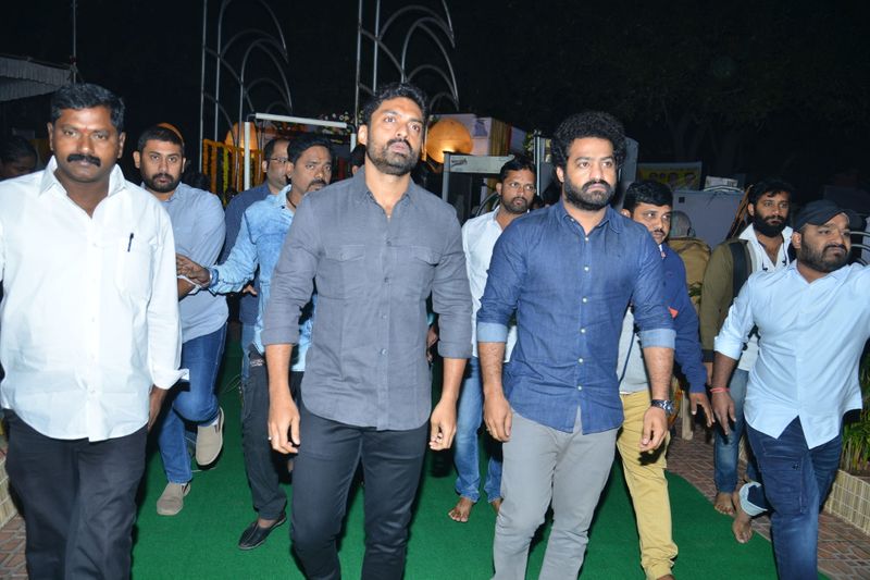 NTR Family Visit NTR Ghat Photos