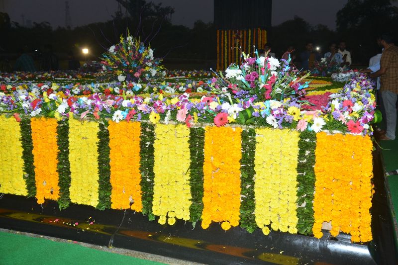 NTR Family Visit NTR Ghat Photos