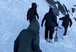 Avalanche hits Ladakh's Khardung La; 1 dead, 9 trapped