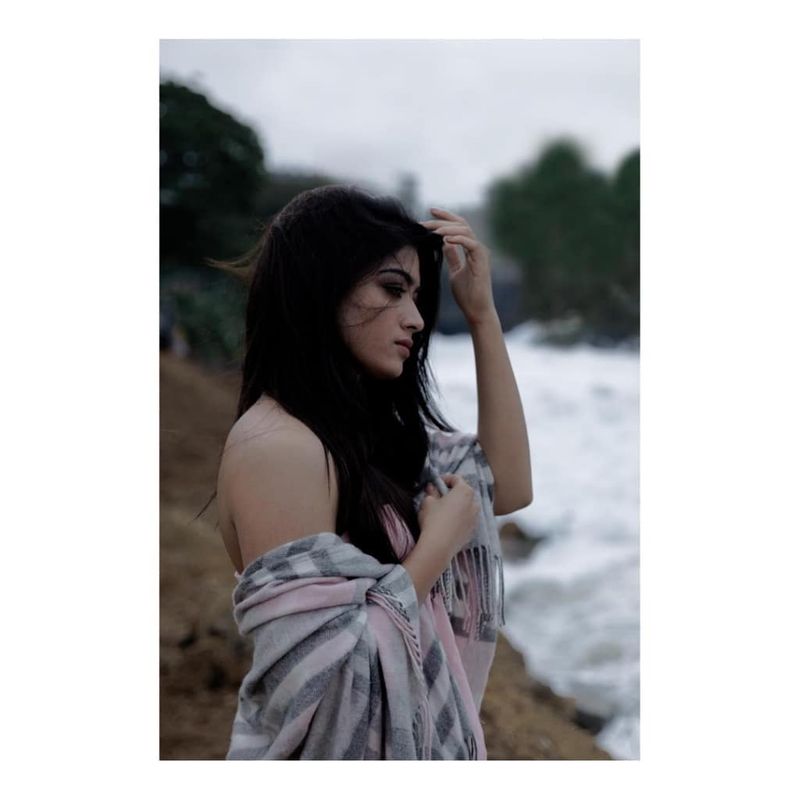 RASHMIKA MANDANNA HOT AND CUTE PHOTOS
