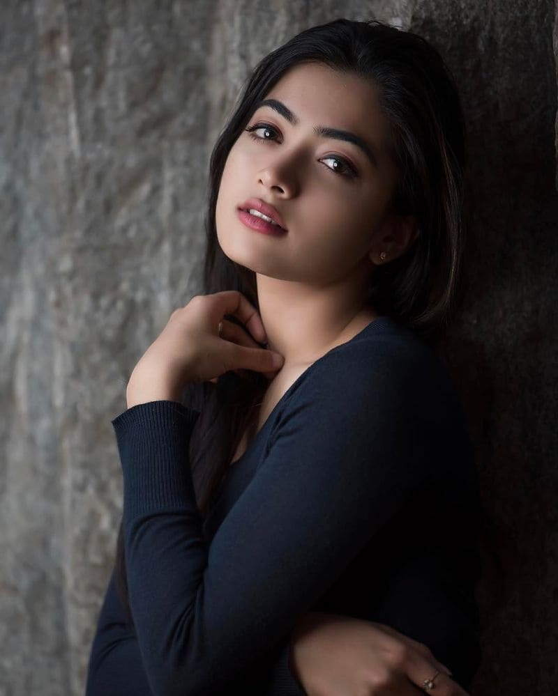 RASHMIKA MANDANNA HOT AND CUTE PHOTOS