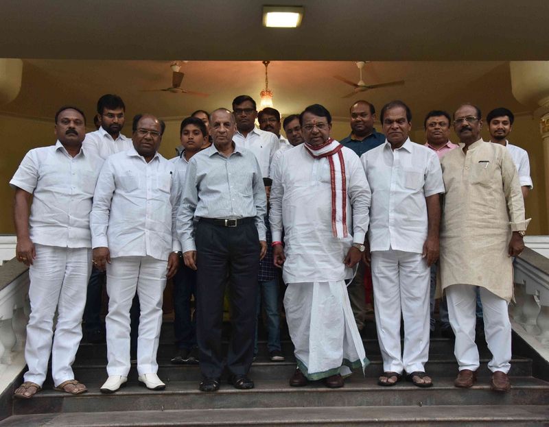 telangana assembly speaker pocharam srinivas reddy meets governor