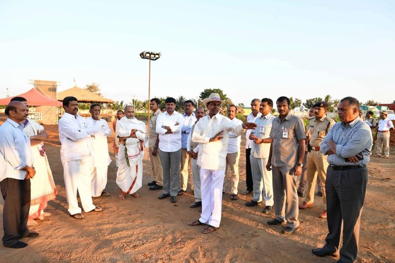 KCR supervises the arrangeemnts made for Chandiayagam