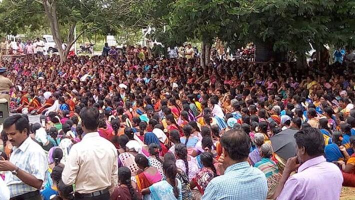Teachers protest...Tesma act Teachers protest...Tesma act