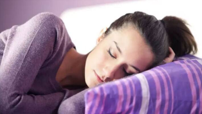 ayurveda recommends one to sleep on left side ayurveda recommends one to sleep on left side