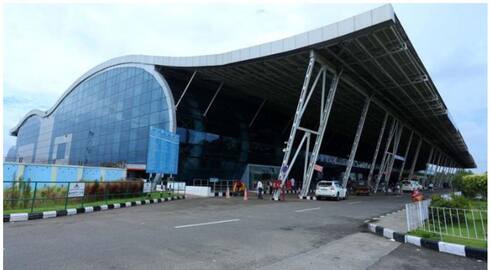 two in customs custody for gold smuggling at thiruvananthapuram airport  