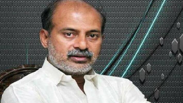 Karnataka minister calls SP bloody lady sparks a row Karnataka minister calls SP bloody lady sparks a row