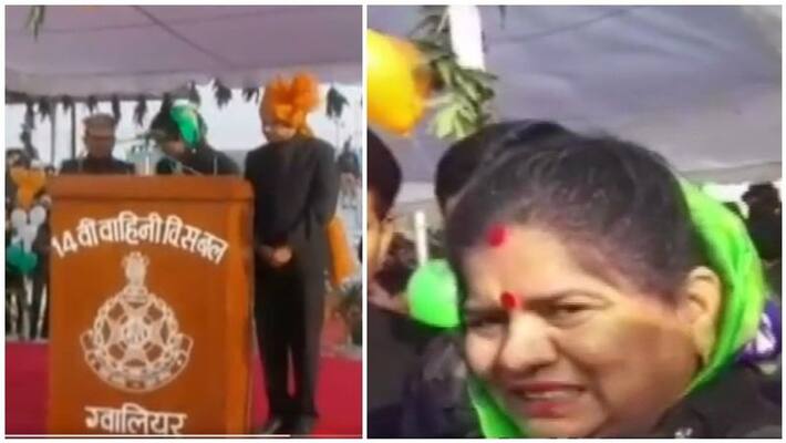 congress minister asked help from collector to read the statement in madyapradesh congress minister asked help from collector to read the statement in madyapradesh