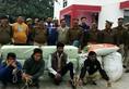 mau four- mugglers arrested with one crore ganja