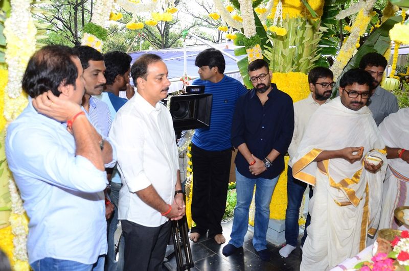 varun tej movie opening
