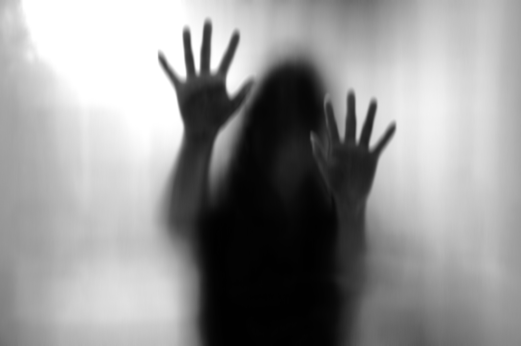 Beauty queen beaten up by husband over extramarital affair Beauty queen beaten up by husband over extramarital affair