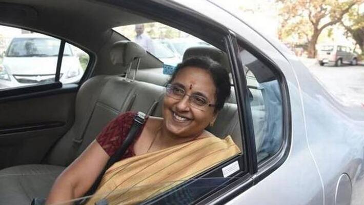 Girija Vaidyanathan interim banned...chennai high court Girija Vaidyanathan interim banned...chennai high court
