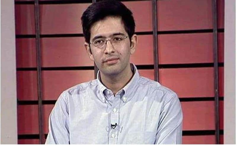 राघव आम आदमी पार्टी में युवा नेता रहे हैं। पेशे से चार्टर्ड अकाउंटेंट (सीए) चड्ढा लगातार राजनीति में सक्रिय रहते हैं। पार्टी के लिए चंदा जुटाने और हिसाब-किताब रखने में माहिर।