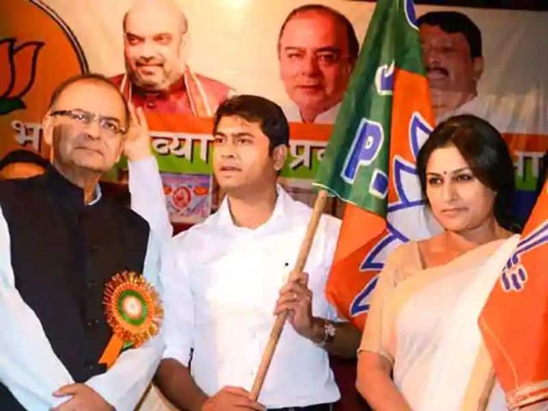 Roopa Ganguly: Actor Roopa Ganguly joined the Bharatiya Janata Party in 2015 where finance minister Arun Jaitley handed over the party flag to Ganguly, formally inducting her into the BJP fold. Ganguly gained cult popularity for playing Draupadi in the television series Mahabharat.