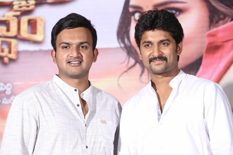 మేర్లపాక గాంధీ: కర్మరా దేవుడా అనే షార్ట్ ఫిల్మ్ చేసిన గాంధీ మొదట వేంకటాద్రి ఎక్స్ ప్రెస్ సినిమాతో సక్సెస్ కొట్టాడు. ఆ తరువాత ఎక్స్ ప్రెస్ రాజా - కృష్ణార్జున యుద్ధం సినిమాలు డైరెక్ట్ చేశాడు.