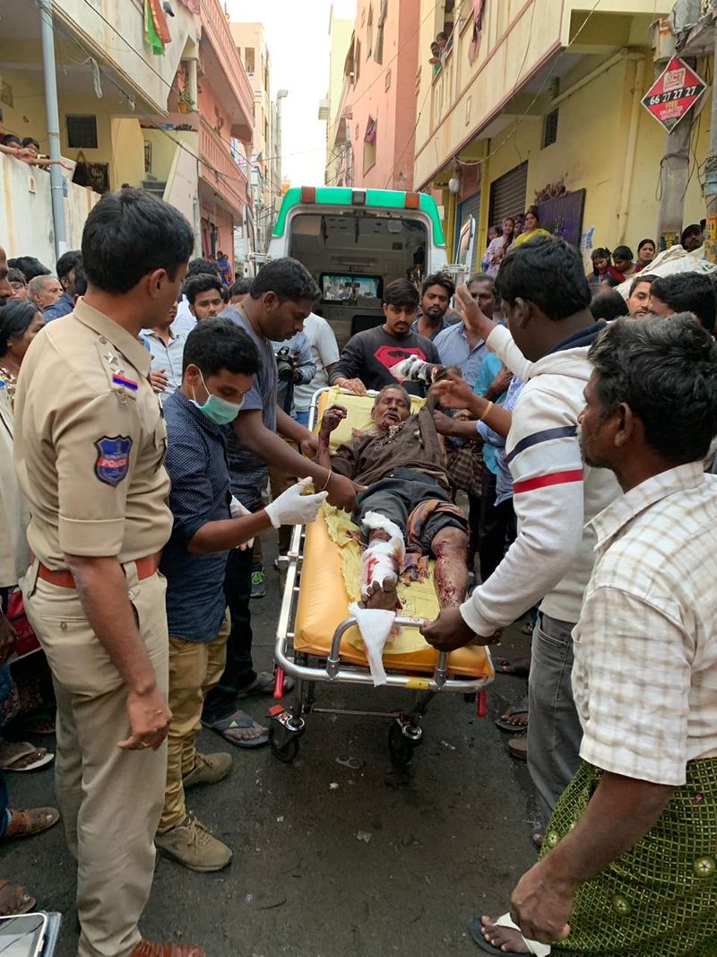 జూహ్లీ హిల్స్ లో పేలుడు (ఫొటోస్)