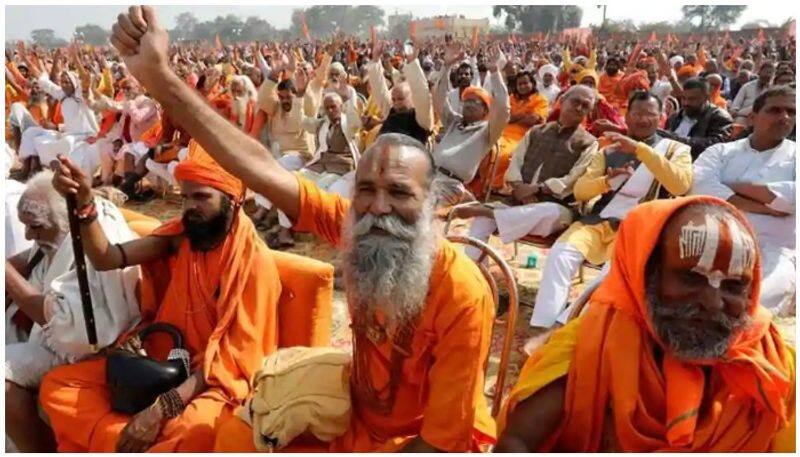 Why do Indian saints wear saffron colour cloths