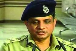 CBI arrest Kolkata police commissioner Rajiv Kumar chit fund scam