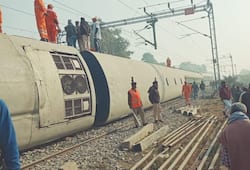 train accident in Hazipur Bihar, seven people killed several injured