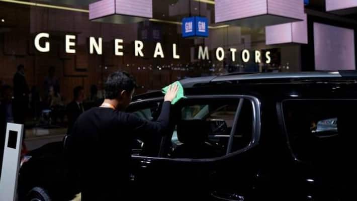 General Motors to lay off about 4,000 salaried workers: Source General Motors to lay off about 4,000 salaried workers: Source