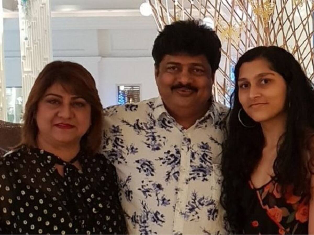 Malashri celebrates daughter's 18th birthday [Pictures]