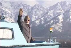 PM Modi visited Dal Lake of Srinagar in Boat
