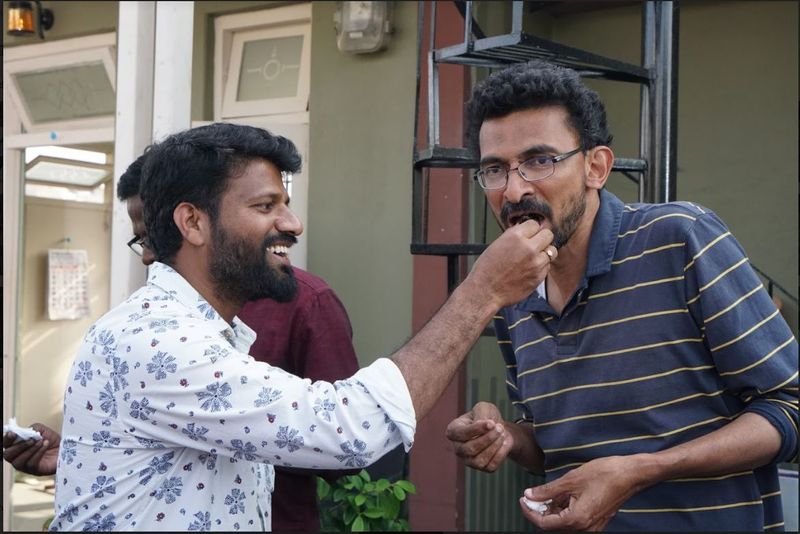 ఆన్ లొకేషన్ లో డైరెక్టర్ శేఖర్ కమ్ముల బర్త్ డే సెలబ్రేషన్స్..
