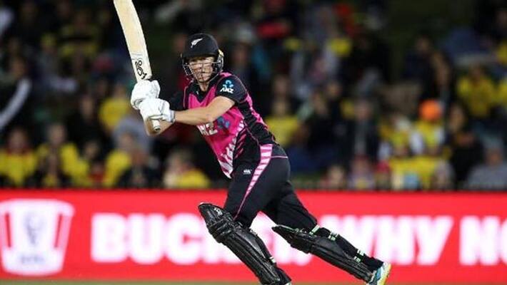Sophie Devine becomes 1st cricketer to hit 5 successive 50-plus scores in T20Is Sophie Devine becomes 1st cricketer to hit 5 successive 50-plus scores in T20Is